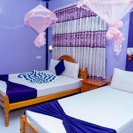 Snp Star Guest House Trincomalee Εξωτερικό φωτογραφία