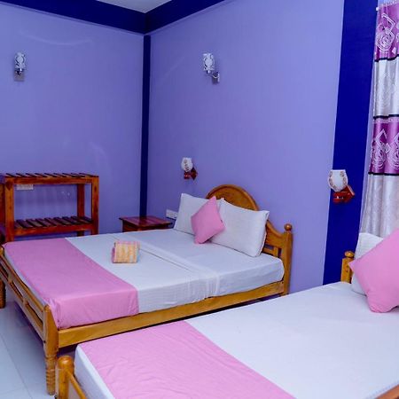 Snp Star Guest House Trincomalee Εξωτερικό φωτογραφία