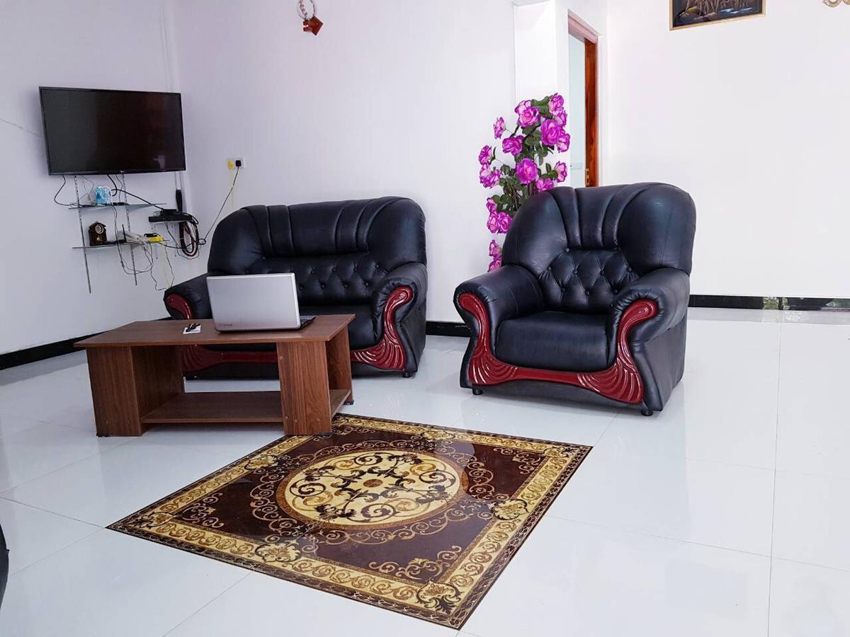 Snp Star Guest House Trincomalee Εξωτερικό φωτογραφία